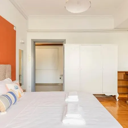 Truehome Athenian Friends And Family Comfort Apartment *