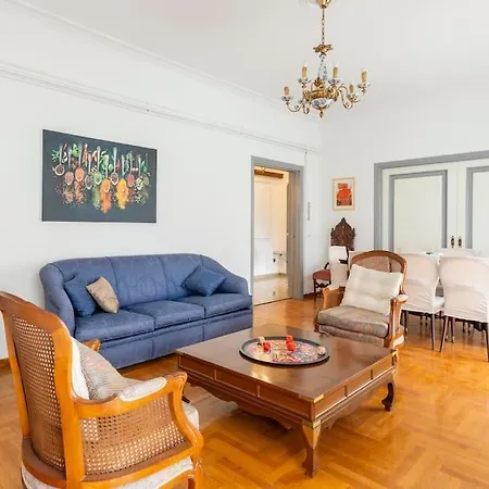 Truehome Athenian Friends And Family Comfort Athens